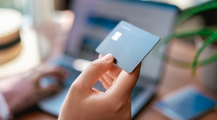 Improving Your Credit Card Management: 8 Tips